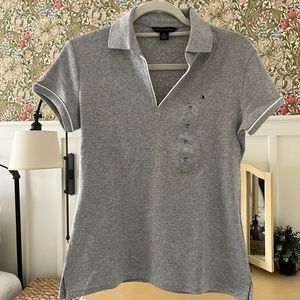Tommy Hilfiger Top Golf Shirt Polo with white Piping Medium- New w/o tags